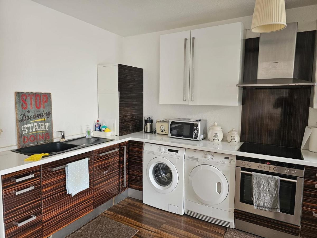 Uebernachten Sie Im Wunderschoenen Weiden Apartment Köln Exterior foto